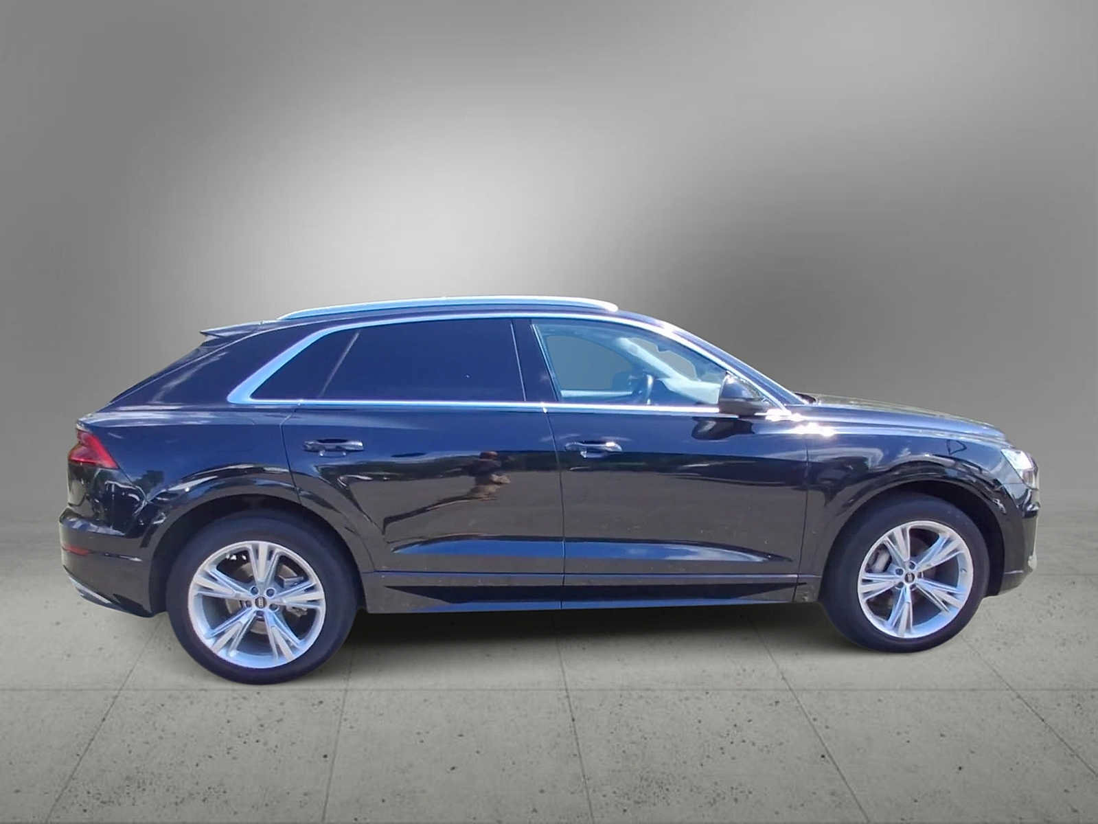 Used 2023 Audi Q8 Premium Plus AWD/4WD image 9
