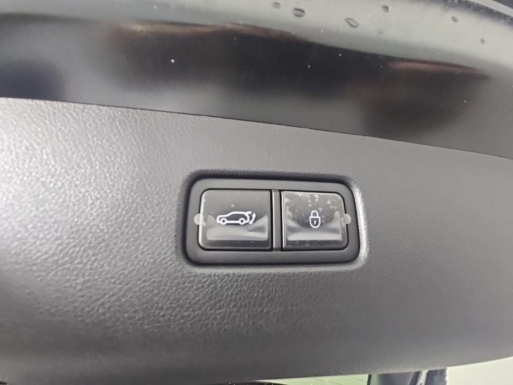 New 2027 Genesis GV70 2.5T Advanced AWD/4WD image 34
