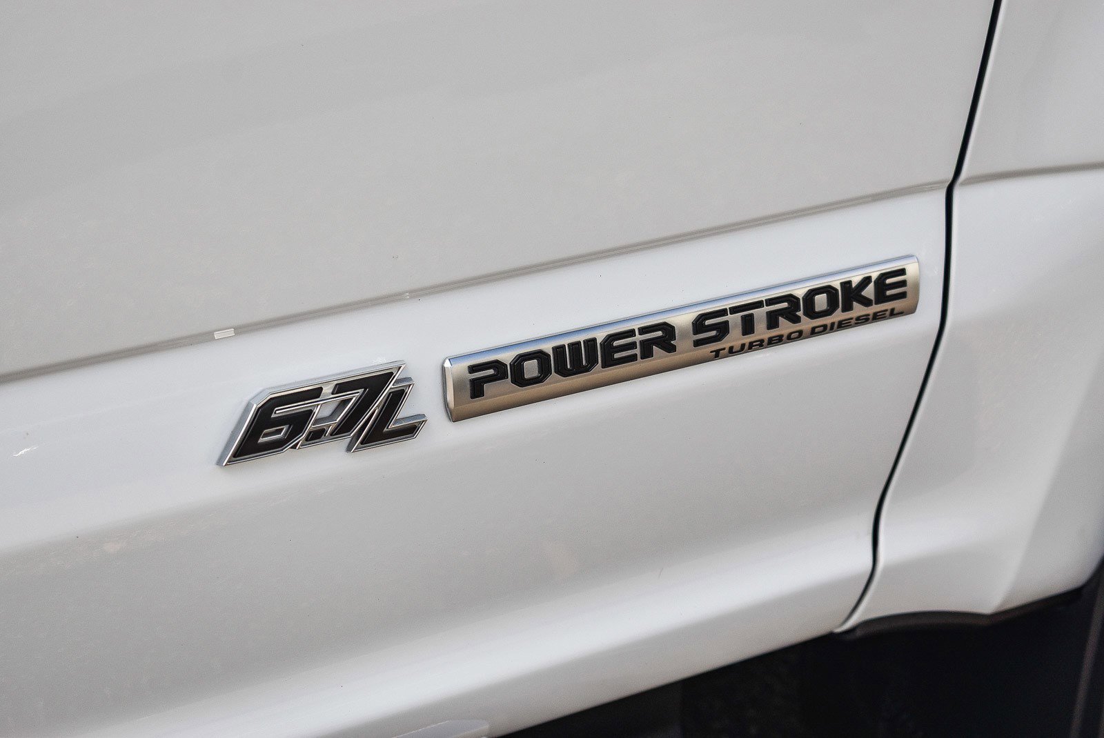 Used 2022 Ford F350 Lariat w/ FX4 Off-Road Package image 10