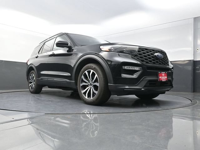 Used 2022 Ford Explorer ST-Line AWD/4WD image 31
