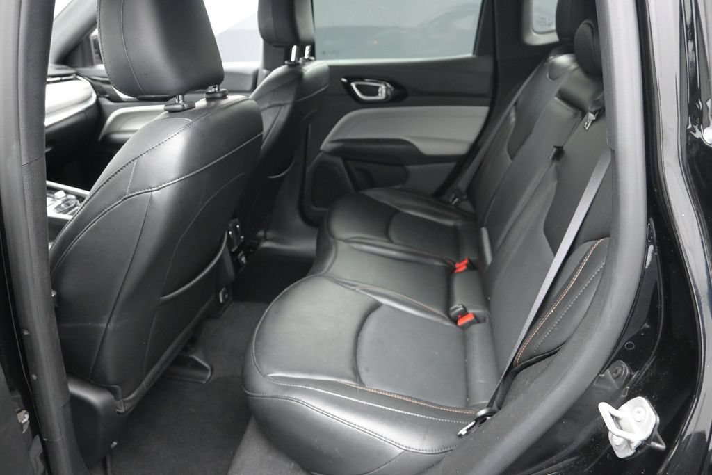 Used 2023 Jeep Compass Limited AWD/4WD image 13