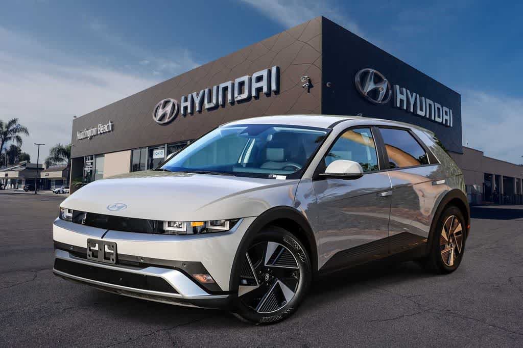 New 2026 Hyundai Ioniq 5 SEL RWD image 2
