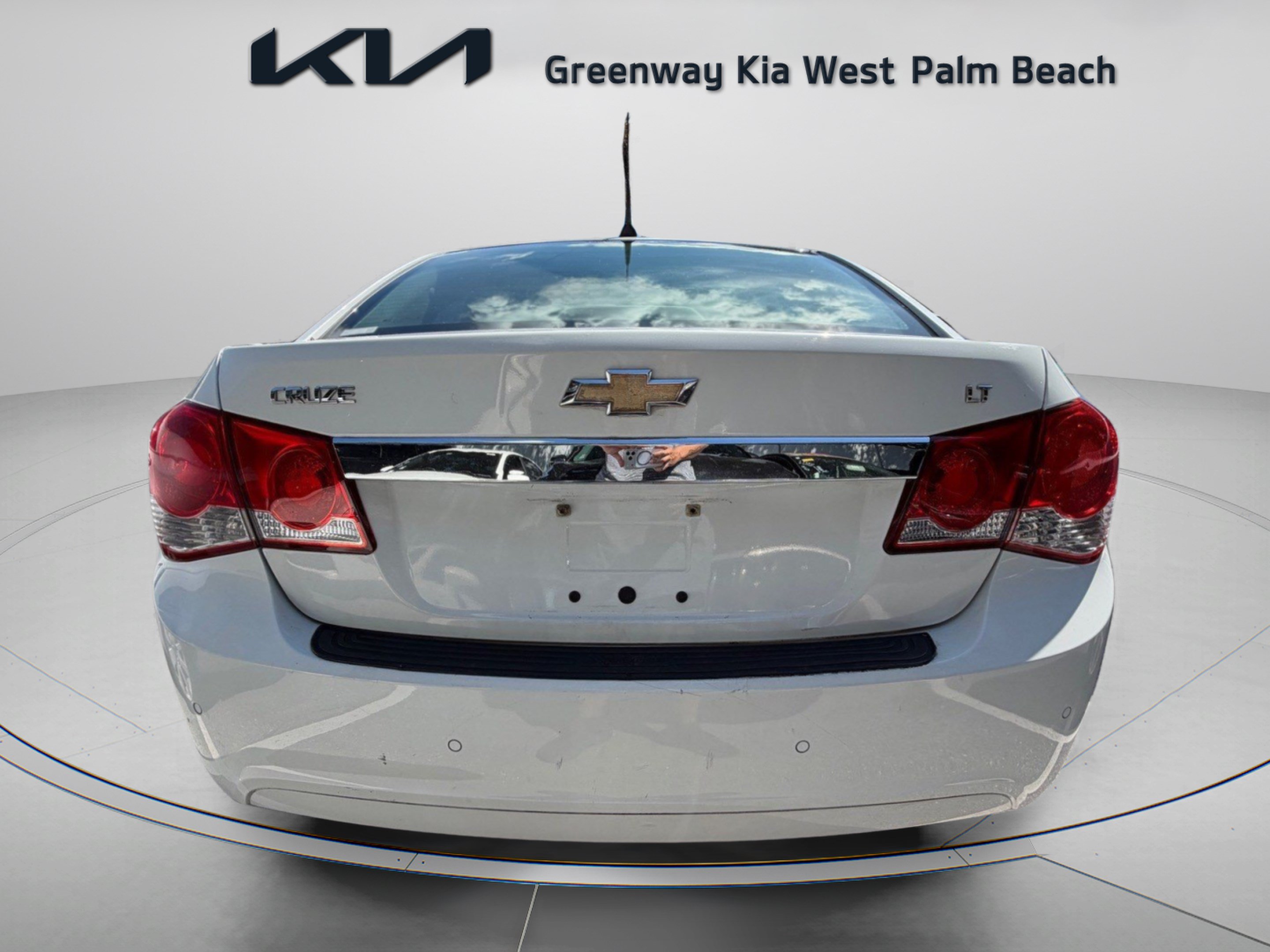 Used 2012 Chevrolet Cruze LT FWD image 4