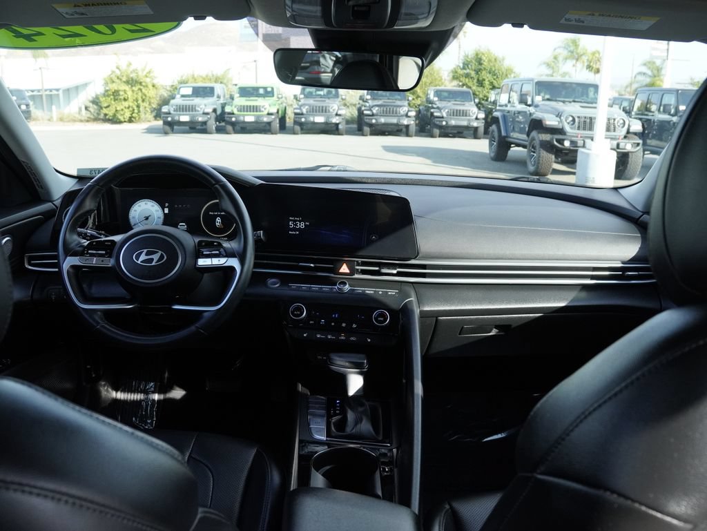 Used 2024 Hyundai Elantra Limited FWD image 34