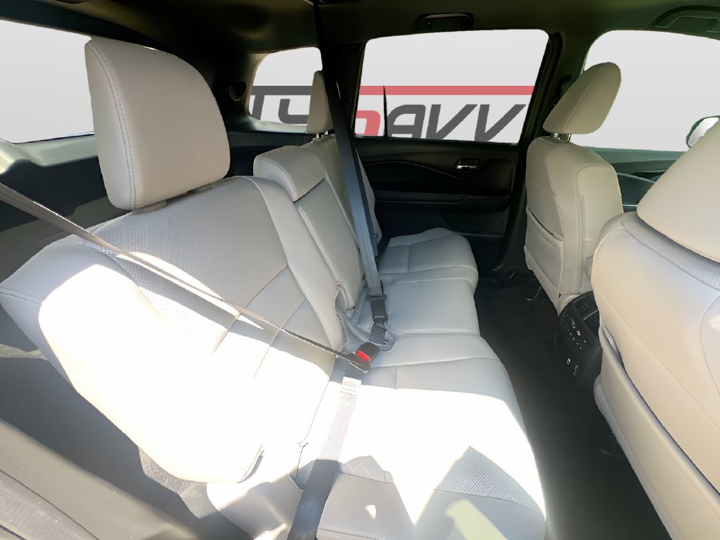 Used 2021 Honda Passport Elite image 29