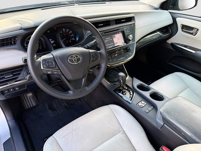 Used 2015 Toyota Avalon XLE Touring FWD image 9