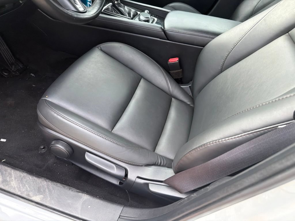 Used 2024 MAZDA MAZDA3 s FWD image 11