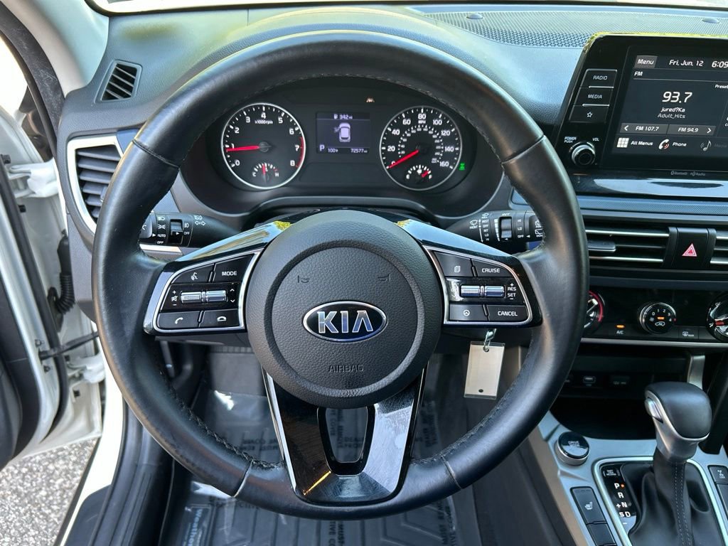 Used 2021 Kia Seltos S AWD/4WD image 23