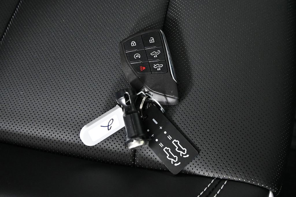 New 2026 GMC Sierra EV Elevation image 24