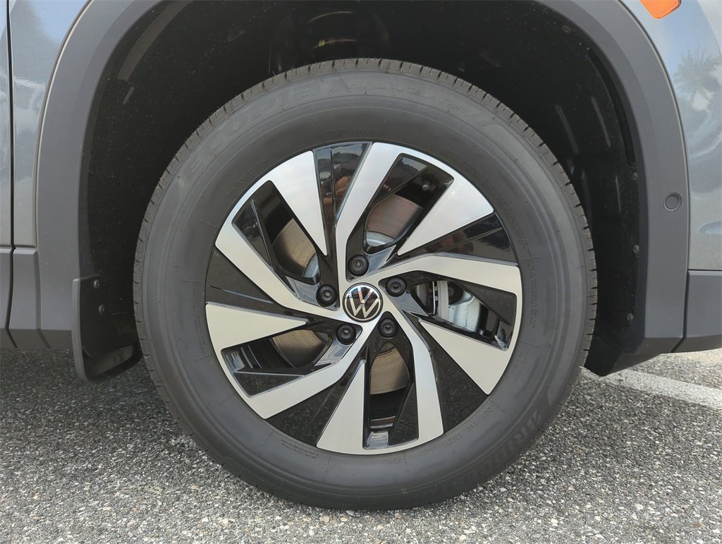 New 2026 Volkswagen Tiguan S image 42