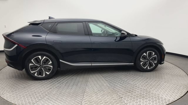 Used 2024 Kia EV6 Light AWD/4WD image 9