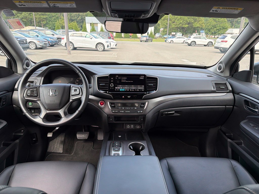 Certified 2025 Honda Ridgeline RTL image 8