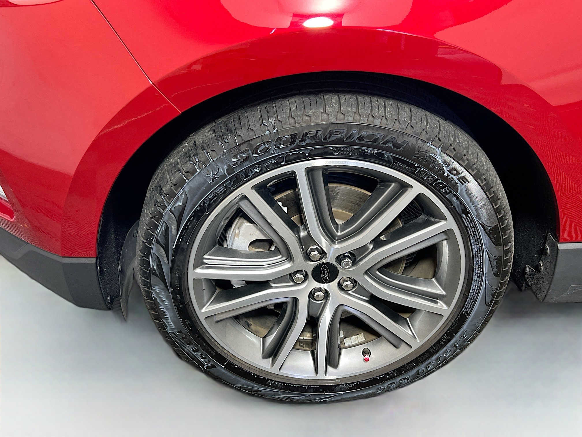 Used 2024 Ford Edge Titanium AWD/4WD image 13