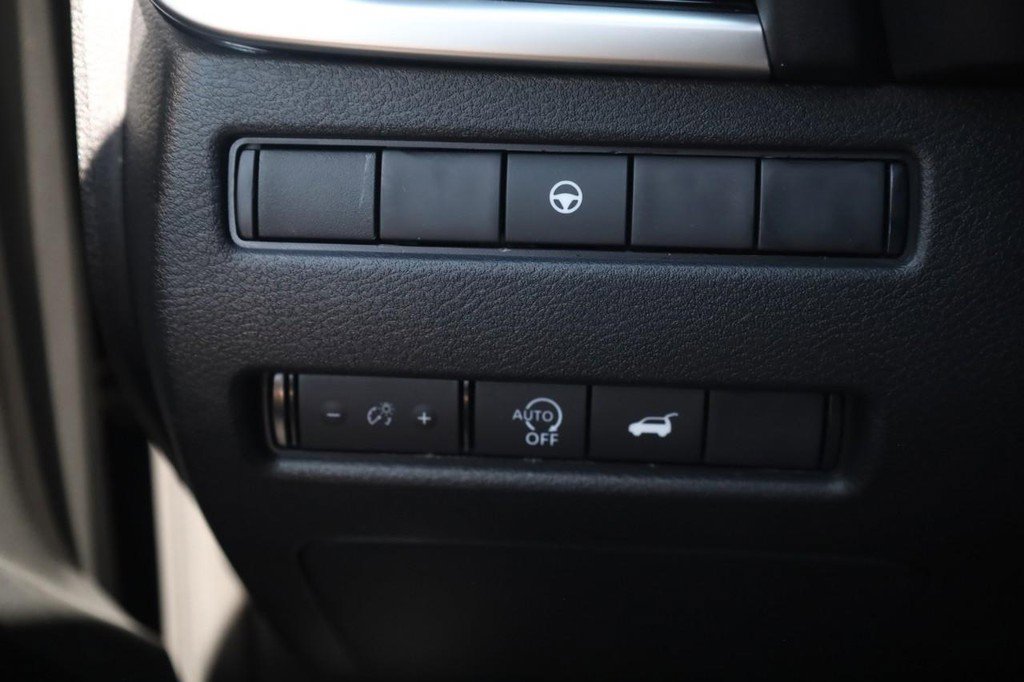 New 2026 Nissan Rogue SV image 13