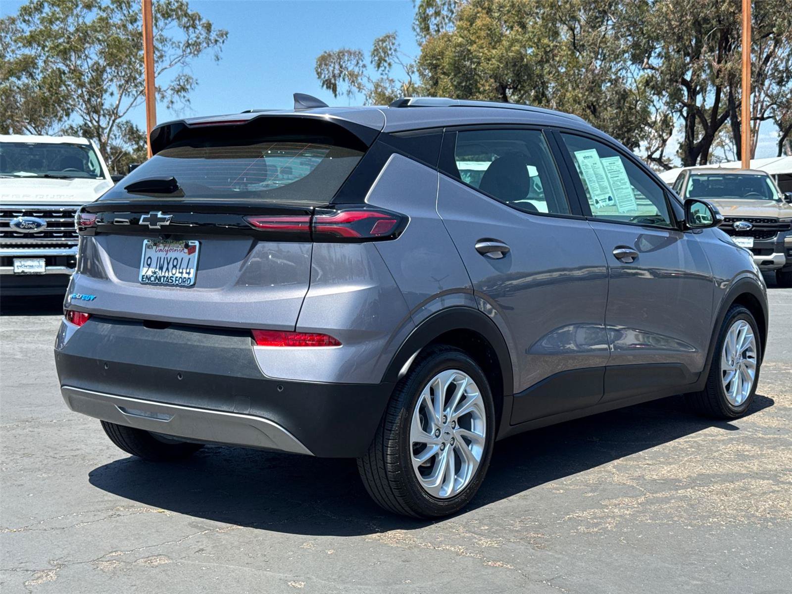 Used 2023 Chevrolet Bolt EUV LT w/ Driver Confidence Package FWD image 12