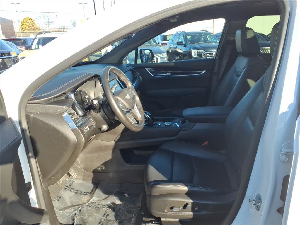 Certified 2022 Cadillac XT5 Premium Luxury image 21