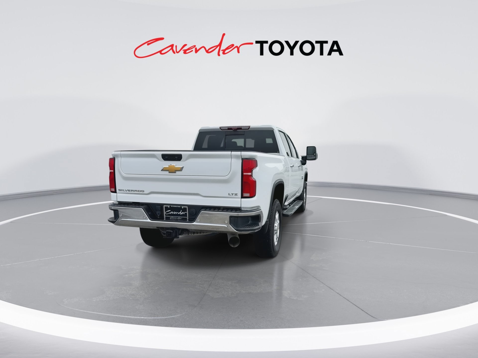Used 2024 Chevrolet Silverado 2500 LTZ w/ LTZ Premium Texas Edition AWD/4WD image 7