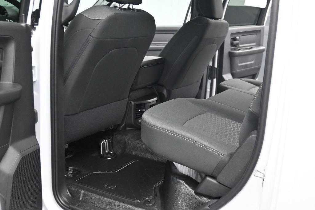 New 2026 RAM 3500 Tradesman AWD/4WD image 14