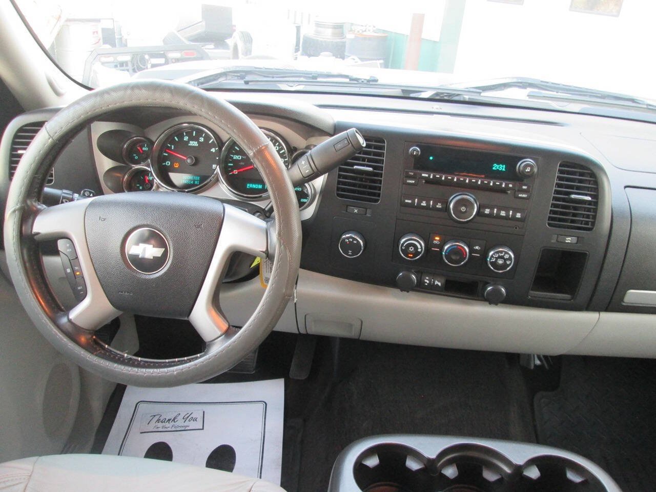 Used 2008 Chevrolet Silverado 2500 LT w/ Safety Package AWD/4WD image 15