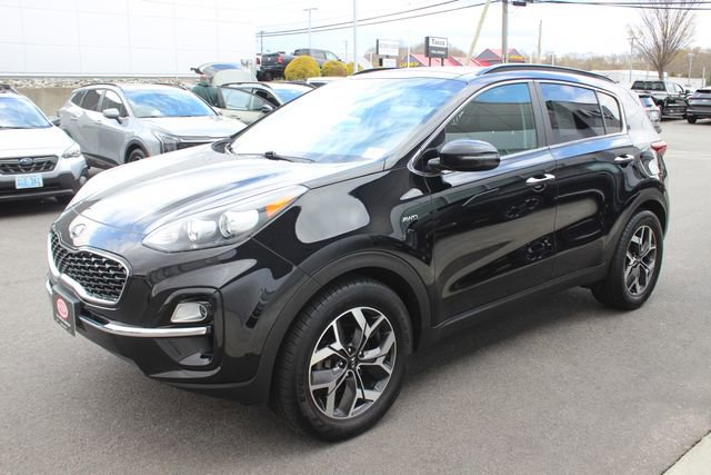 Used 2022 Kia Sportage EX AWD/4WD image 2