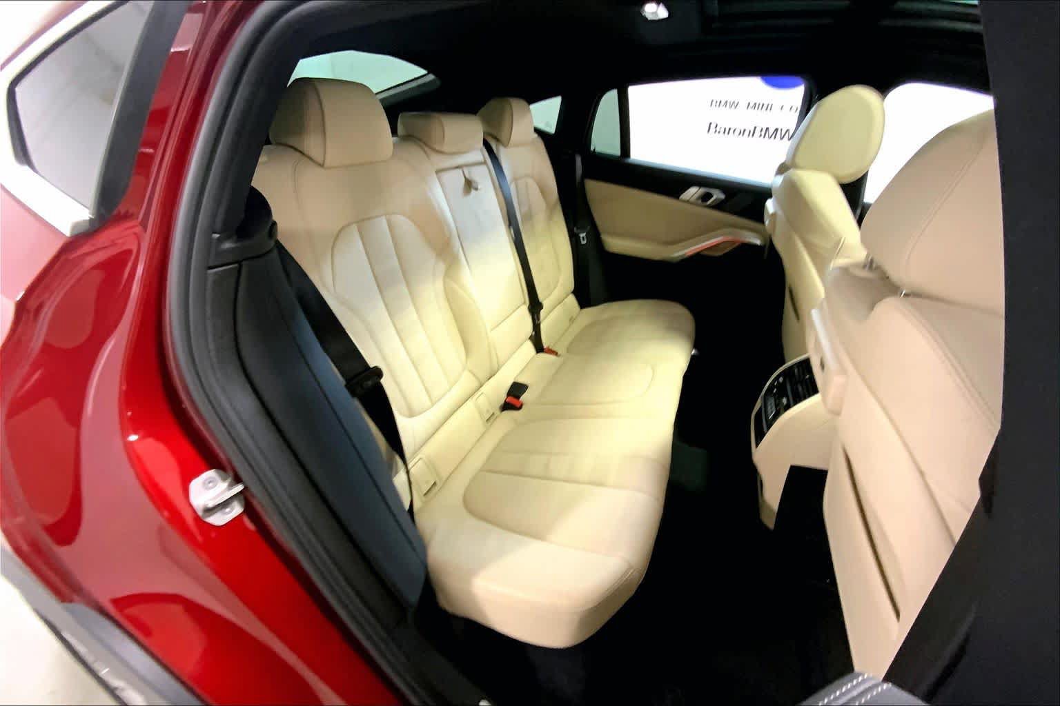 Used 2021 BMW X6 xDrive40i w/ Premium Package AWD/4WD image 19