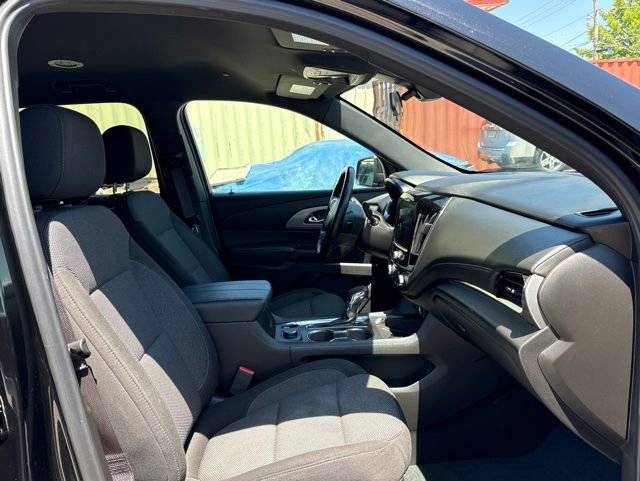 Used 2023 Chevrolet Traverse LT AWD/4WD image 14
