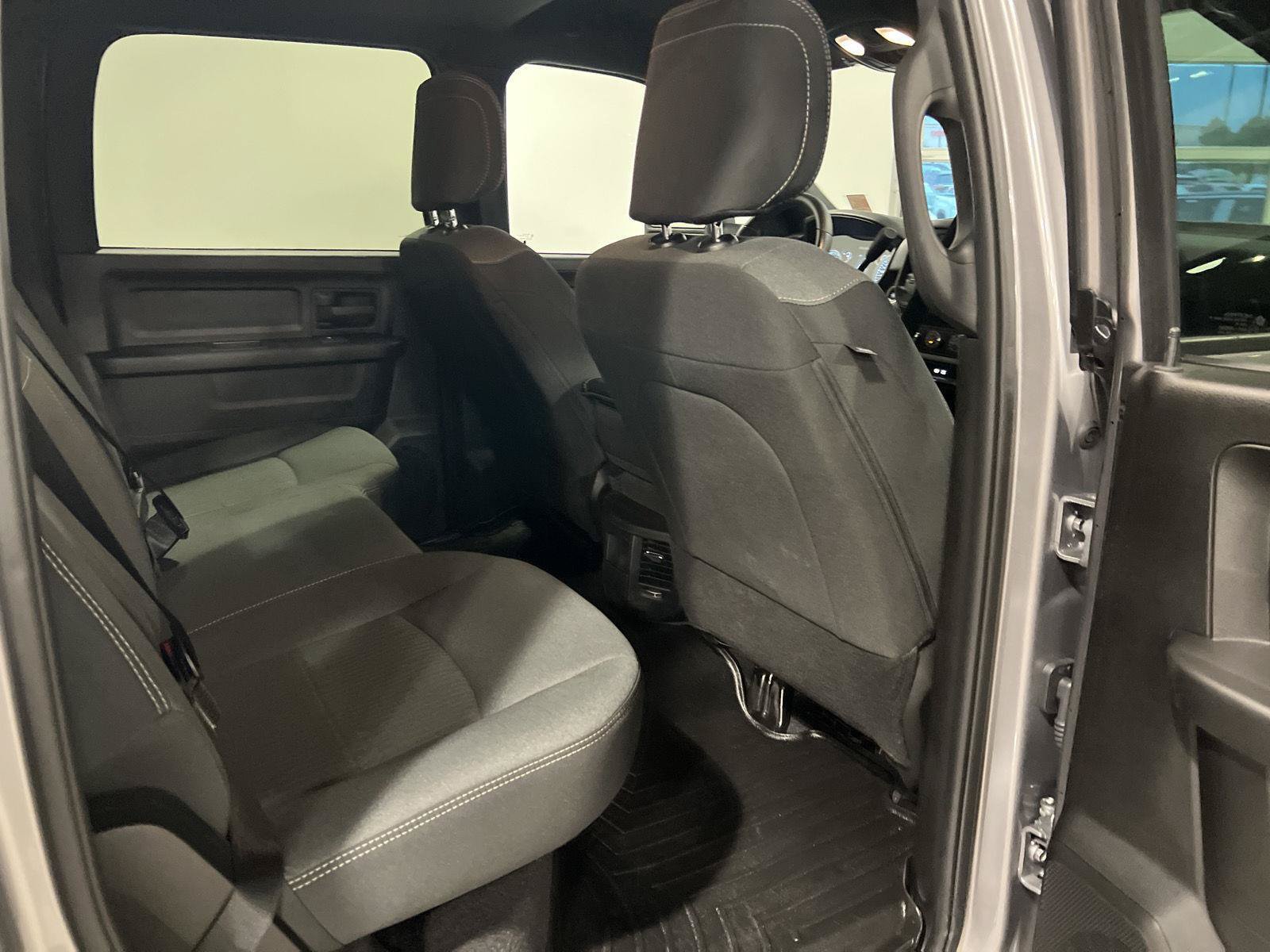 Used 2024 RAM 3500 Tradesman AWD/4WD image 35