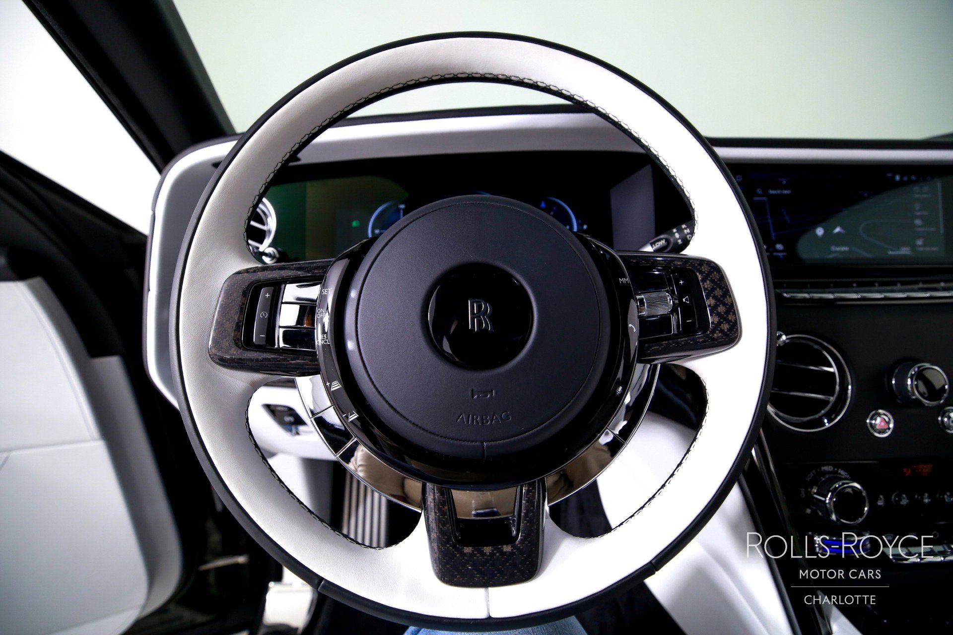 Certified 2025 Rolls-Royce Cullinan Black Badge image 14