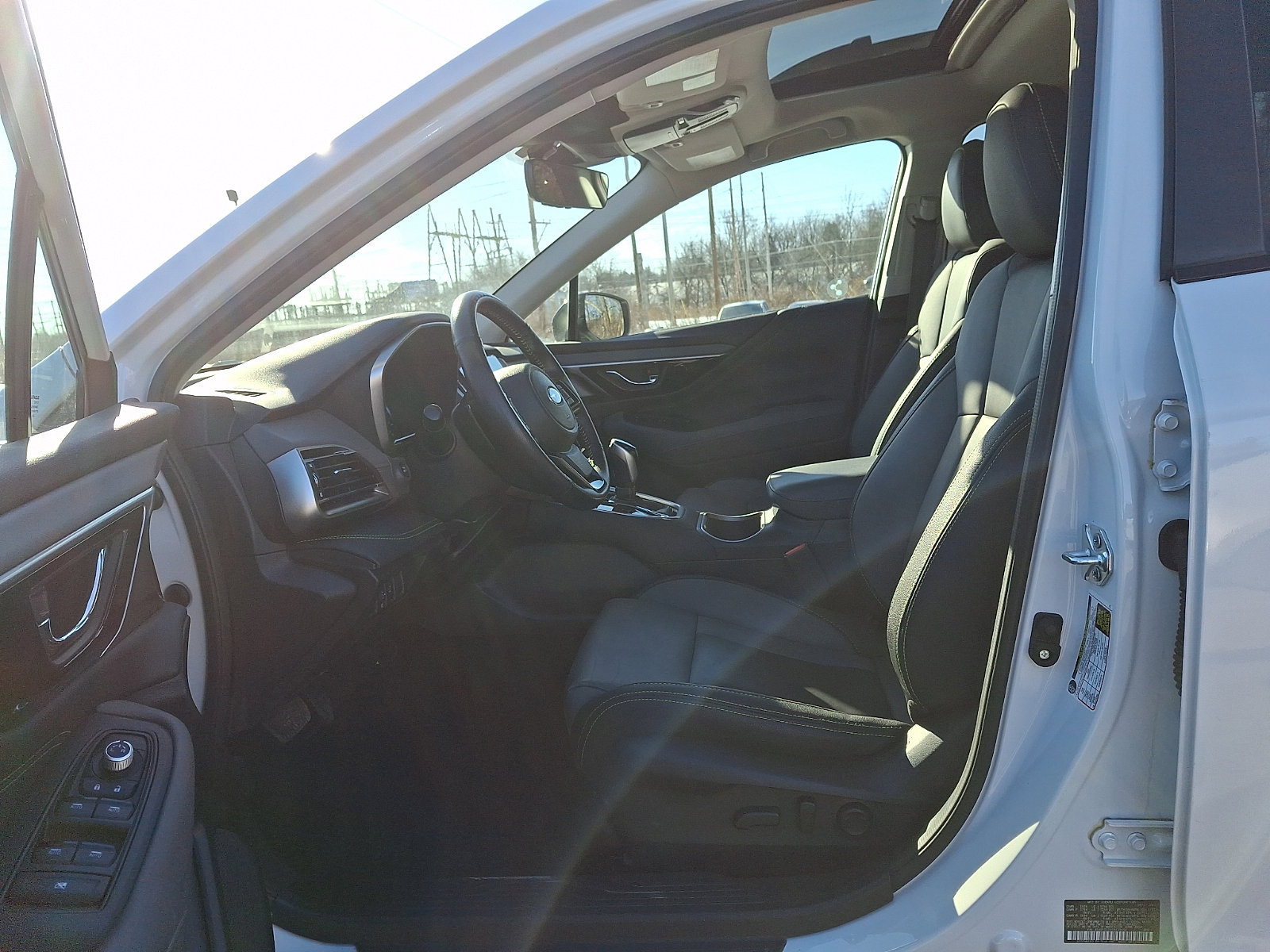 Used 2025 Subaru Outback Onyx Edition XT image 13