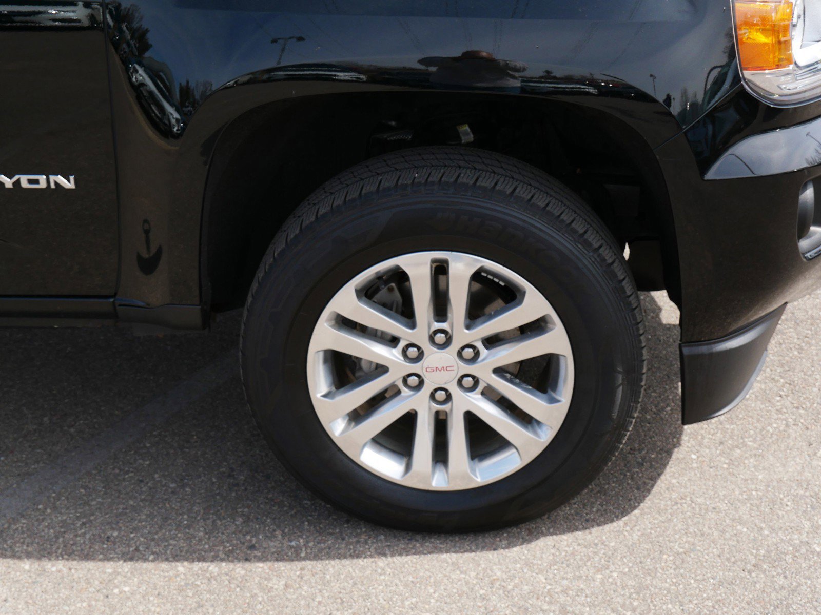 Used 2018 GMC Canyon SLT w/ Driver Alert Package image 9