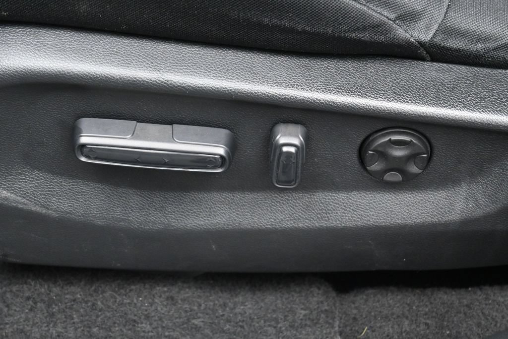Used 2019 Honda CR-V EX image 10