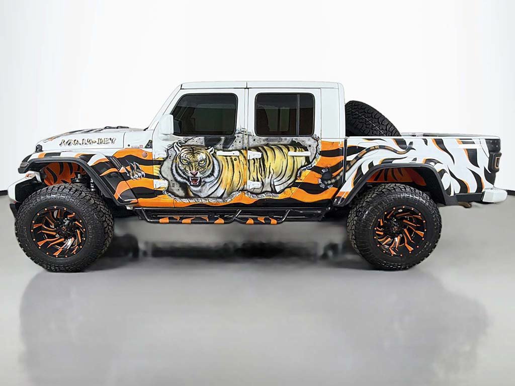 Used 2022 Jeep Gladiator Mojave w/ Cold Weather Group AWD/4WD image 13