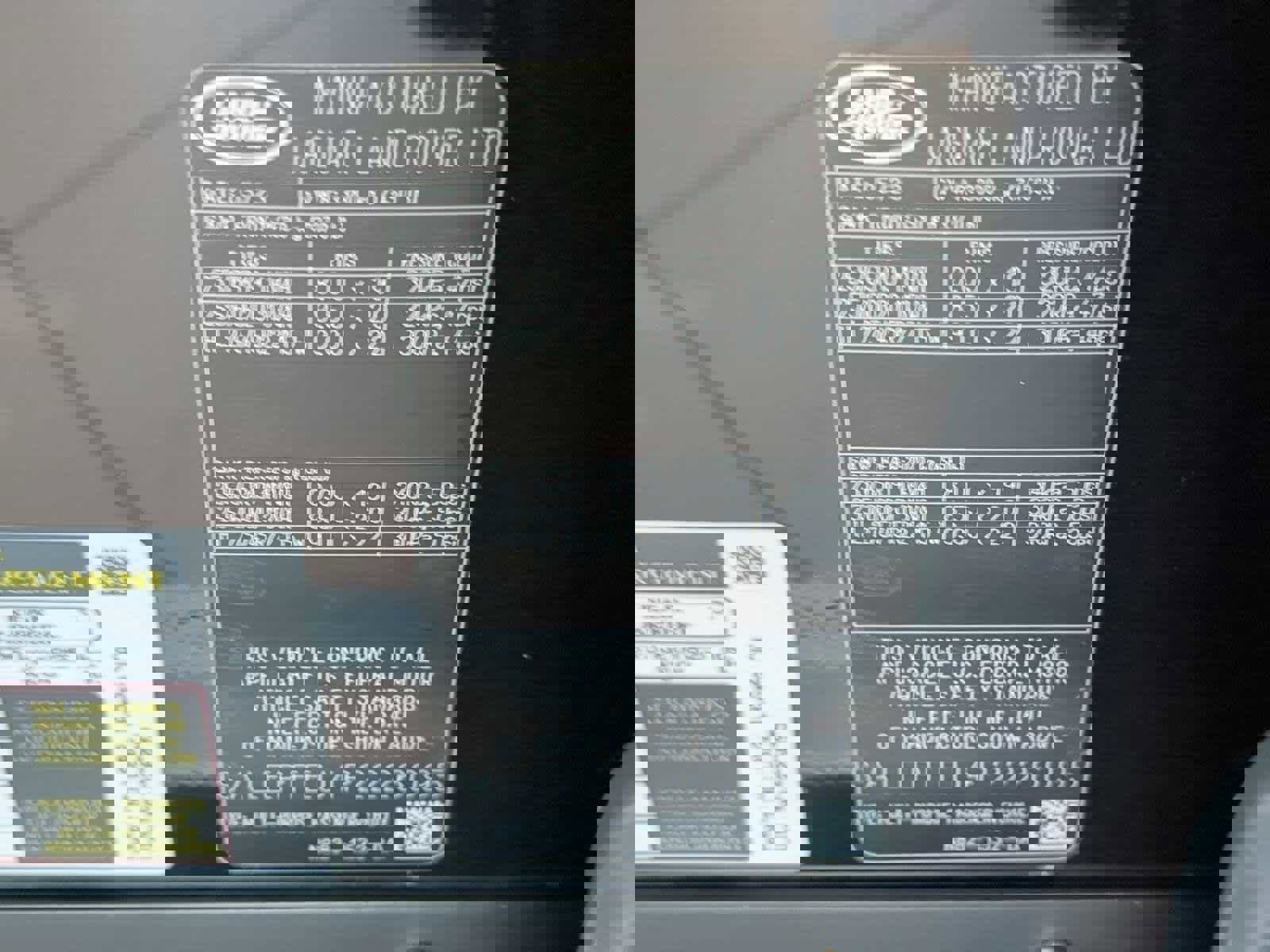 New 2023 Land Rover Defender 130 SE image 24