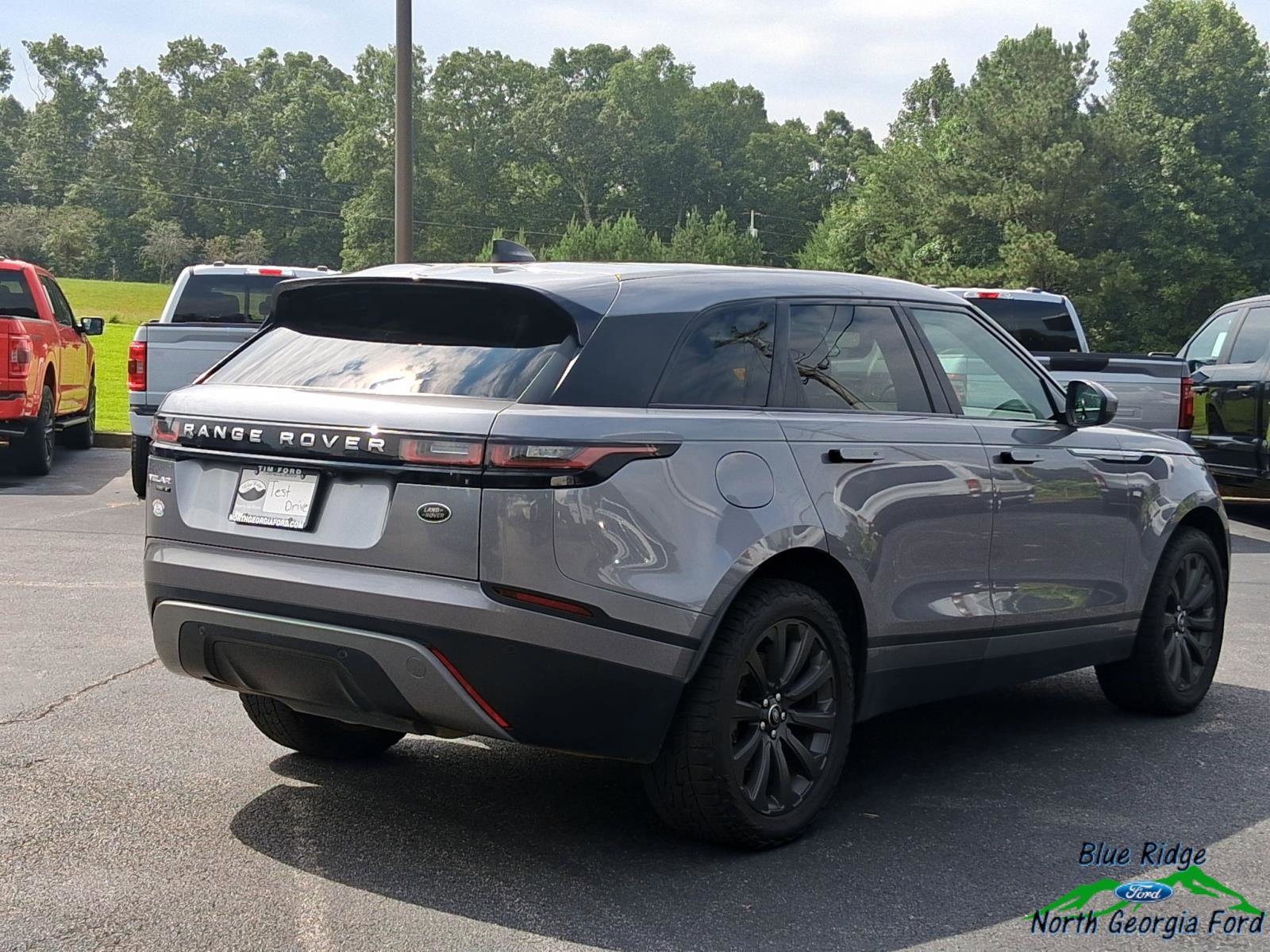Used 2020 Land Rover Range Rover Velar S image 5