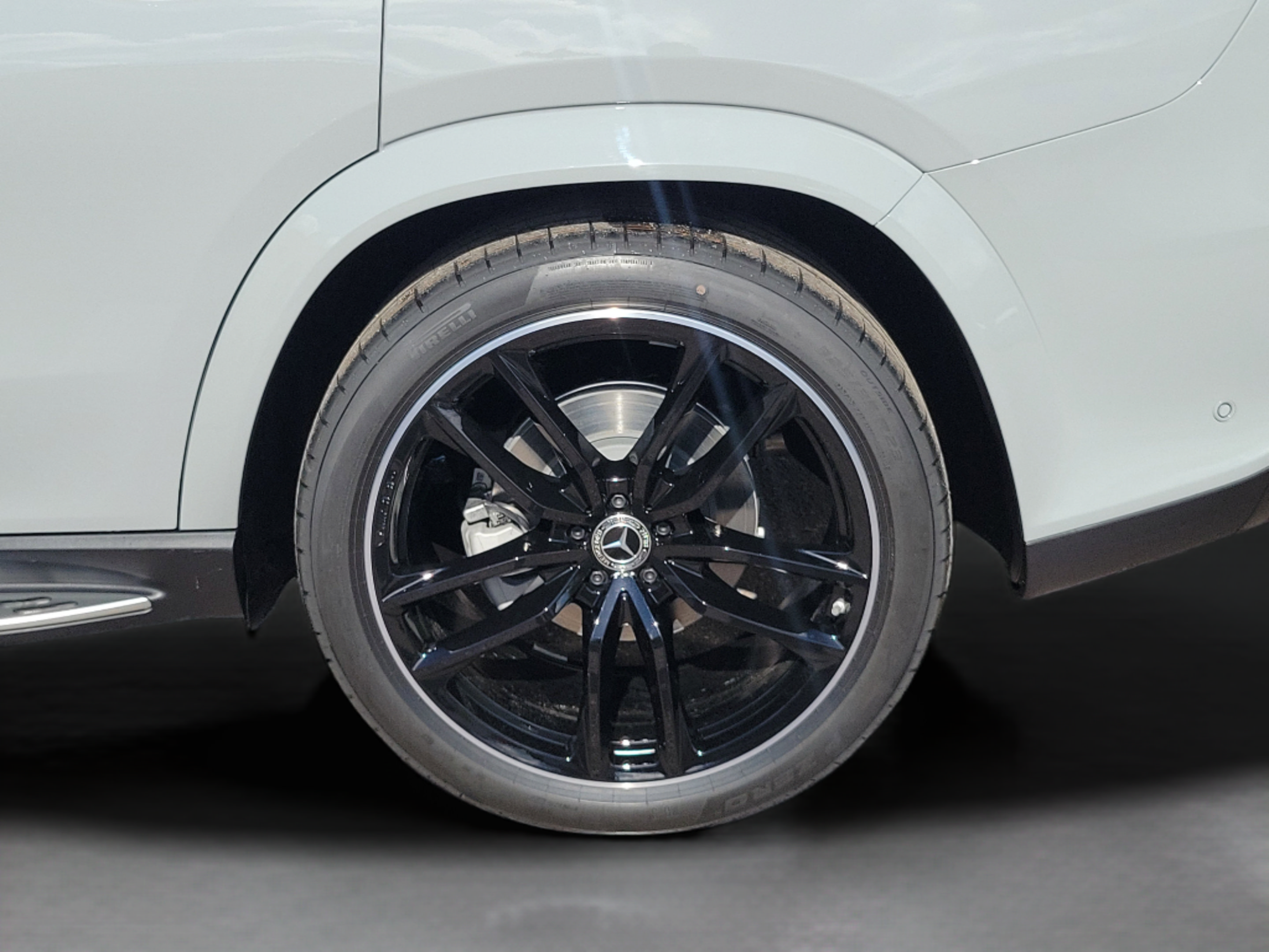 New 2026 Mercedes-Benz GLS 450 4MATIC image 27