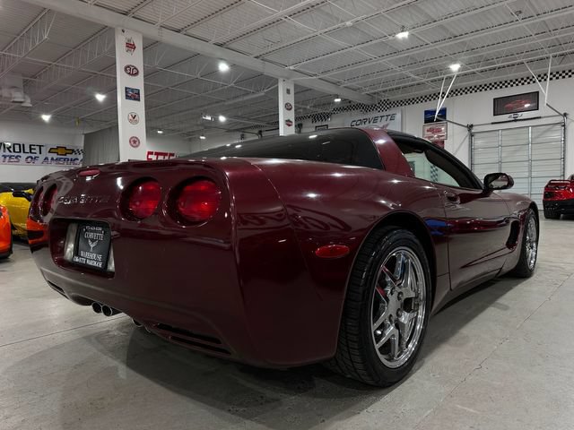 Used 2003 Chevrolet Corvette Coupe w/ Preferred Equipment Group RWD image 3