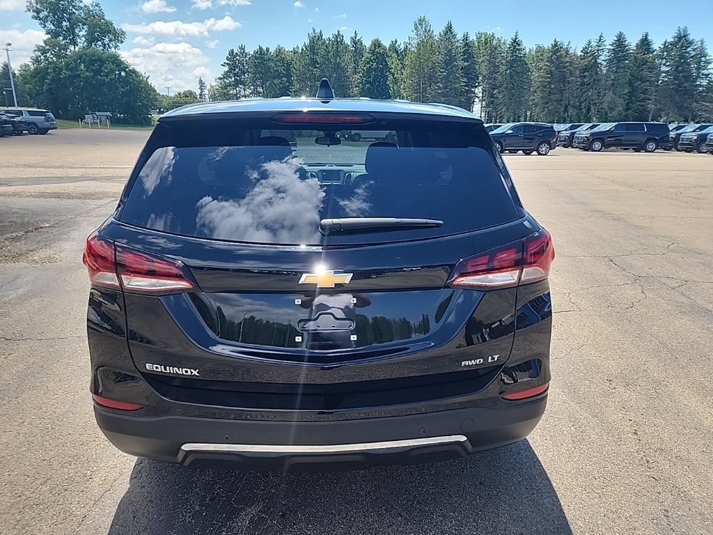 Used 2023 Chevrolet Equinox LT AWD/4WD image 6