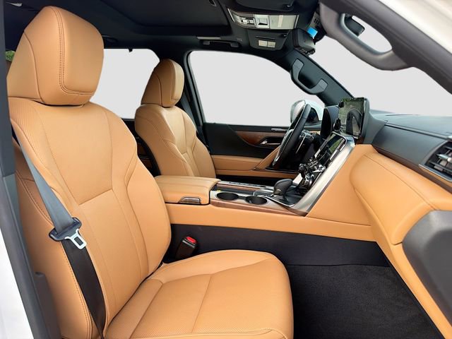 New 2026 Lexus LX 700h Luxury AWD/4WD image 16