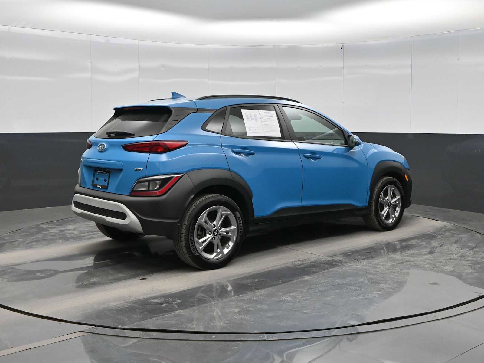 Used 2022 Hyundai Kona SEL AWD/4WD image 7