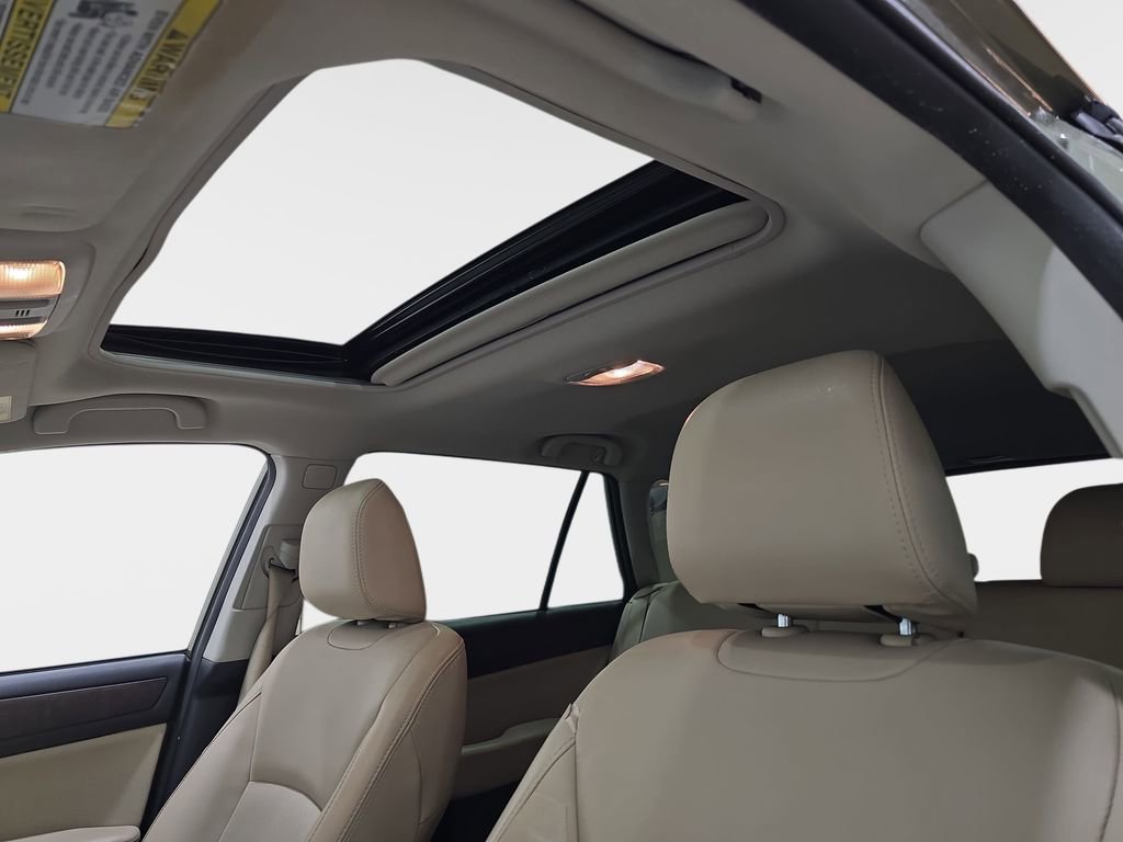 Used 2017 Subaru Outback 2.5i Limited image 31