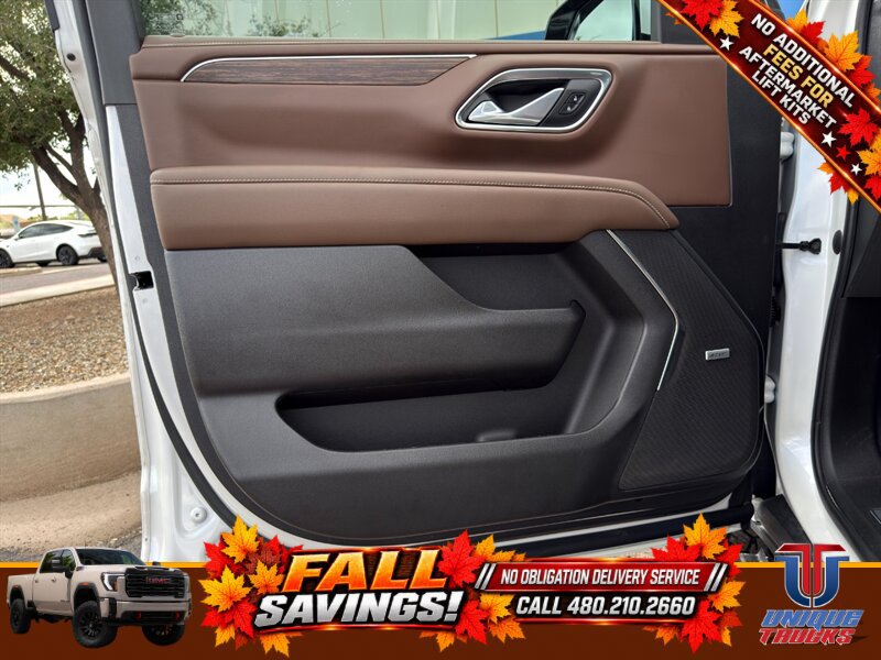 Used 2023 Chevrolet Tahoe High Country AWD/4WD image 15