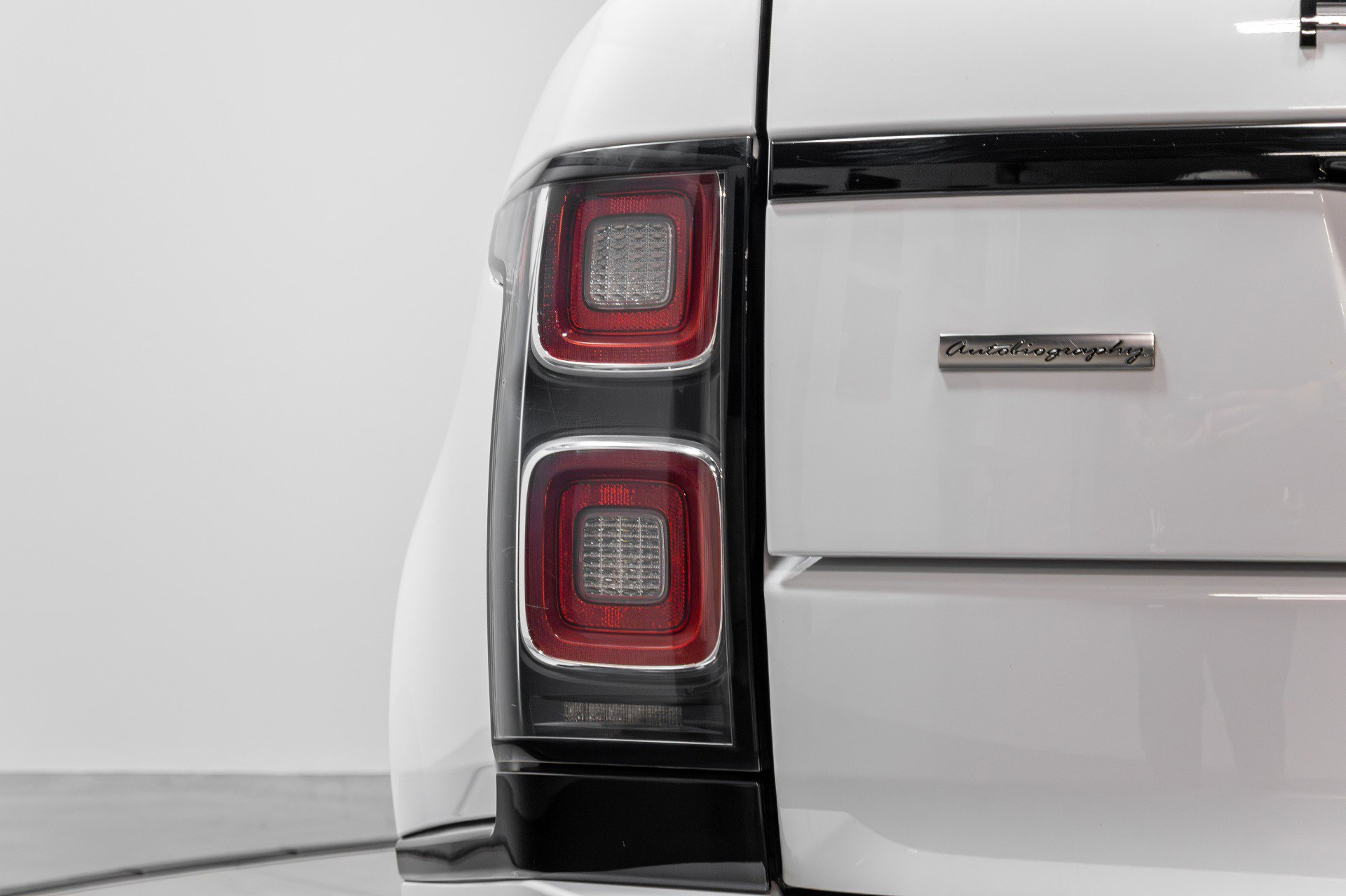 Used 2019 Land Rover Range Rover Long Wheelbase Autobiography image 53