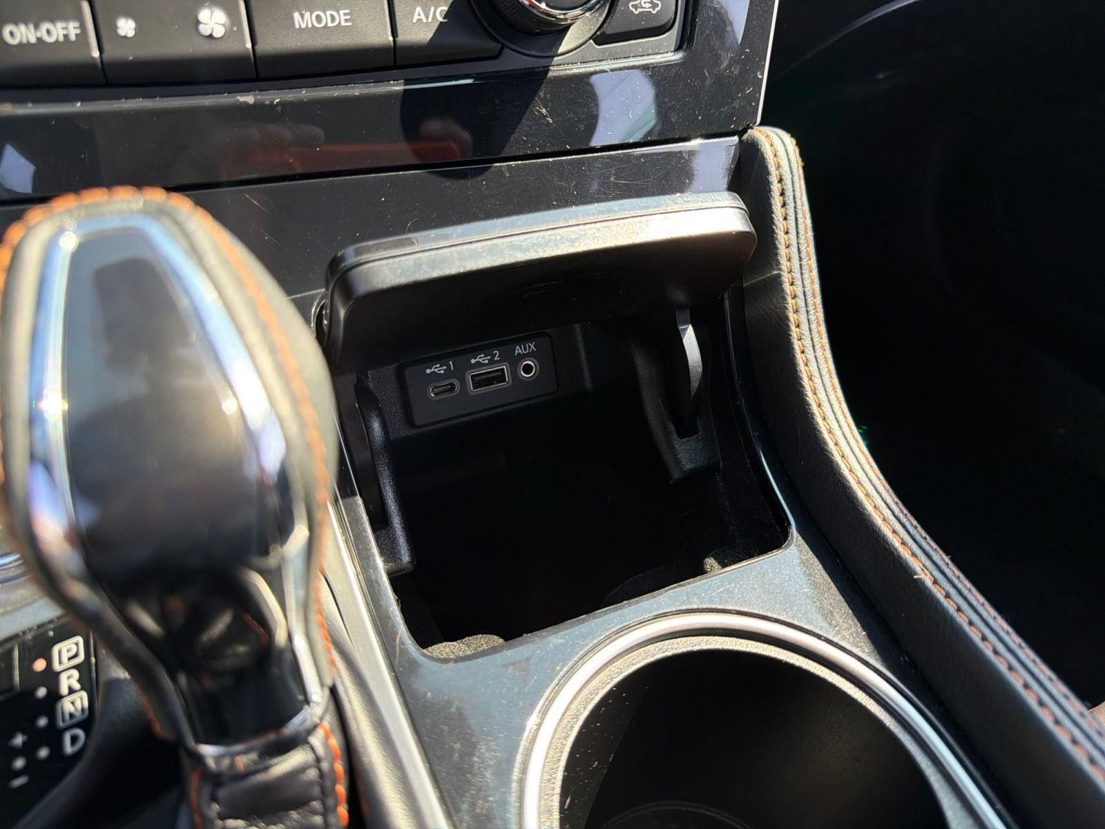Used 2021 Nissan Maxima SR w/ Sport Mat Group FWD image 39