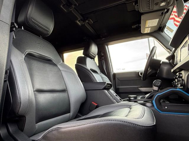 Certified 2023 Ford Bronco Black Diamond image 17