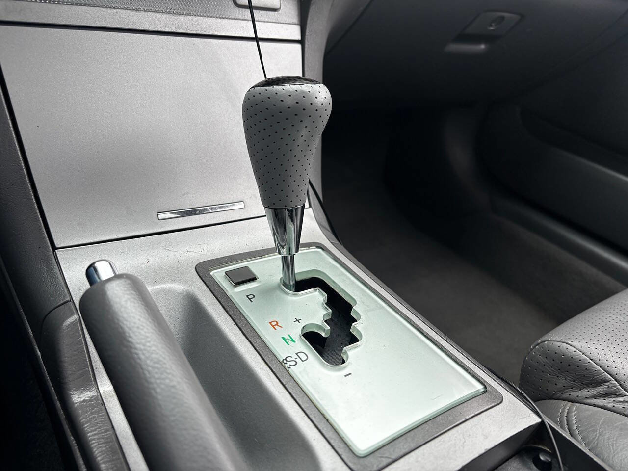 Used 2004 Toyota Solara SLE image 29