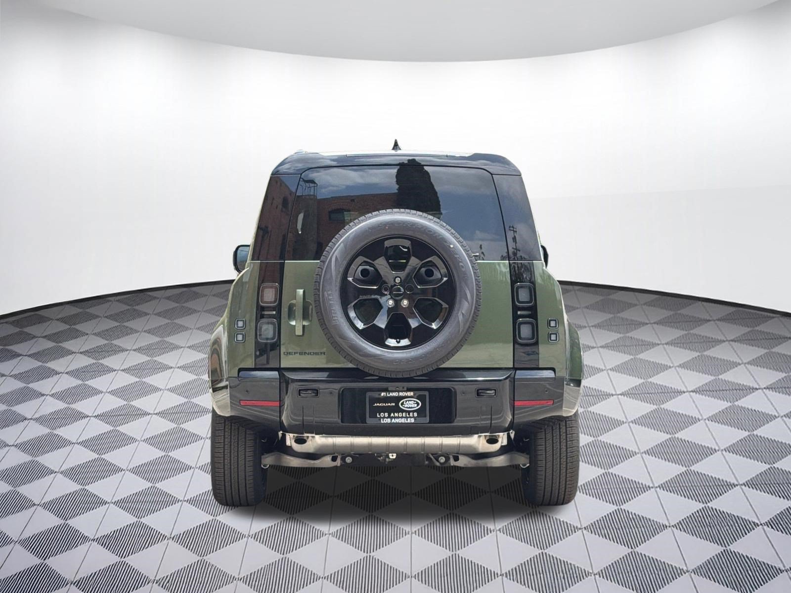 New 2026 Land Rover Defender 110 X-Dynamic SE AWD/4WD image 9