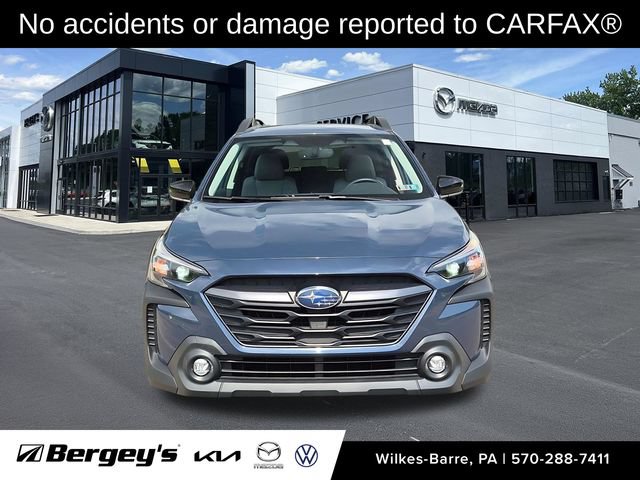 Used 2024 Subaru Outback Premium AWD/4WD image 2
