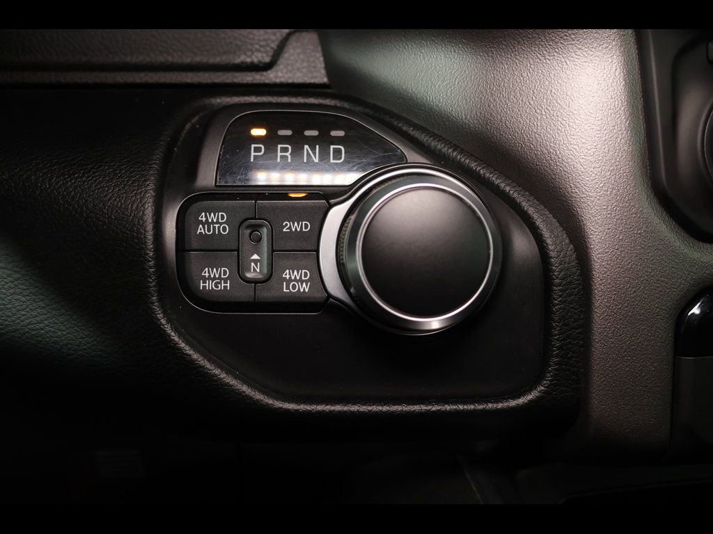 Used 2020 RAM 1500 Big Horn AWD/4WD image 13