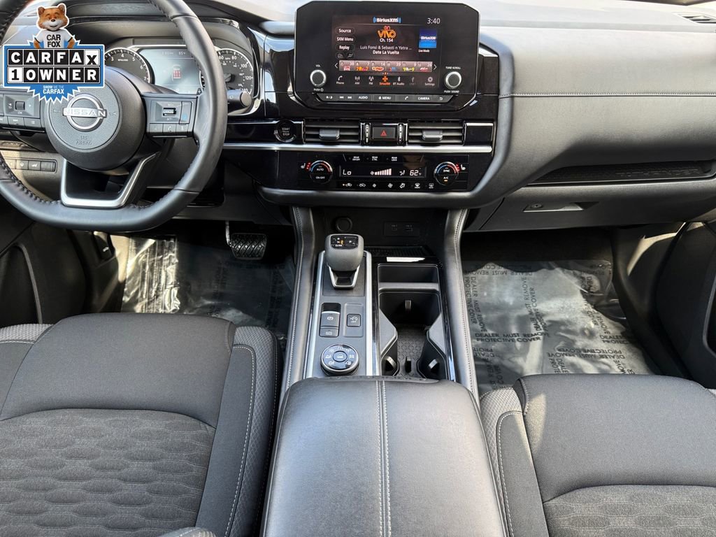 Certified 2025 Nissan Pathfinder SV image 10