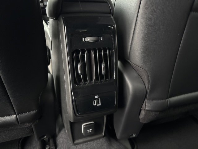 New 2026 Jeep Compass Limited w/ Sun, Sound & Navigation Group image 18